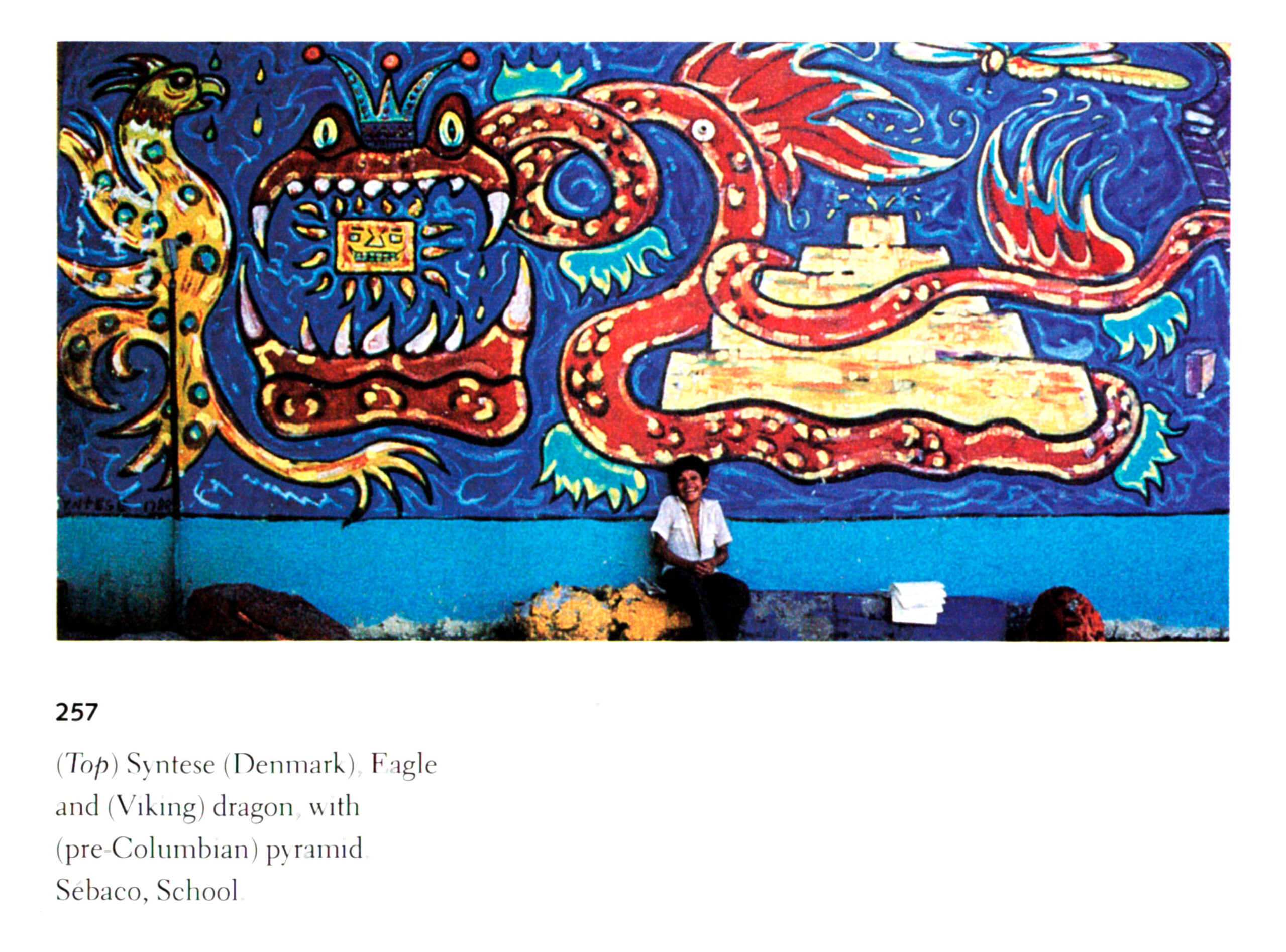 Eagel and dragon with pyramid. Murmaleri (Skole, Sébaco, Matagalpa bjergene, Nicaragua) Fra bogen The Murals of Revolutionary Nicaragua. David Kunzle. University of California. Dateret 1995.